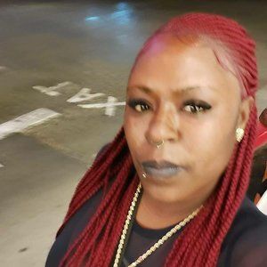 Meet your Posher, Teresa